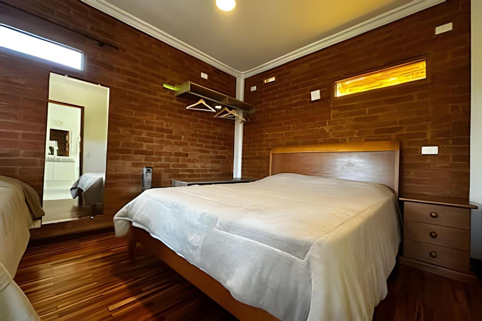 Suites Saint Louis - Conforto Do Lado Do Centro Turistico Campos do Jordão Esterno foto