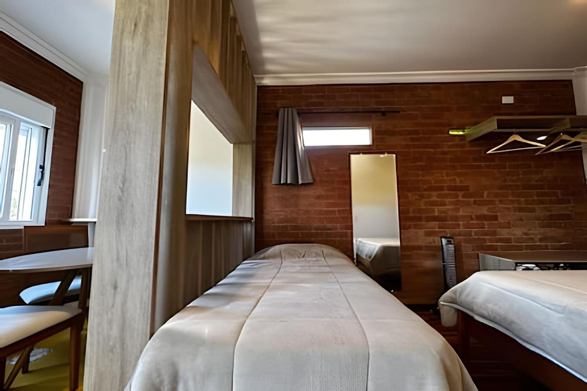 Suites Saint Louis - Conforto Do Lado Do Centro Turistico Campos do Jordão Esterno foto