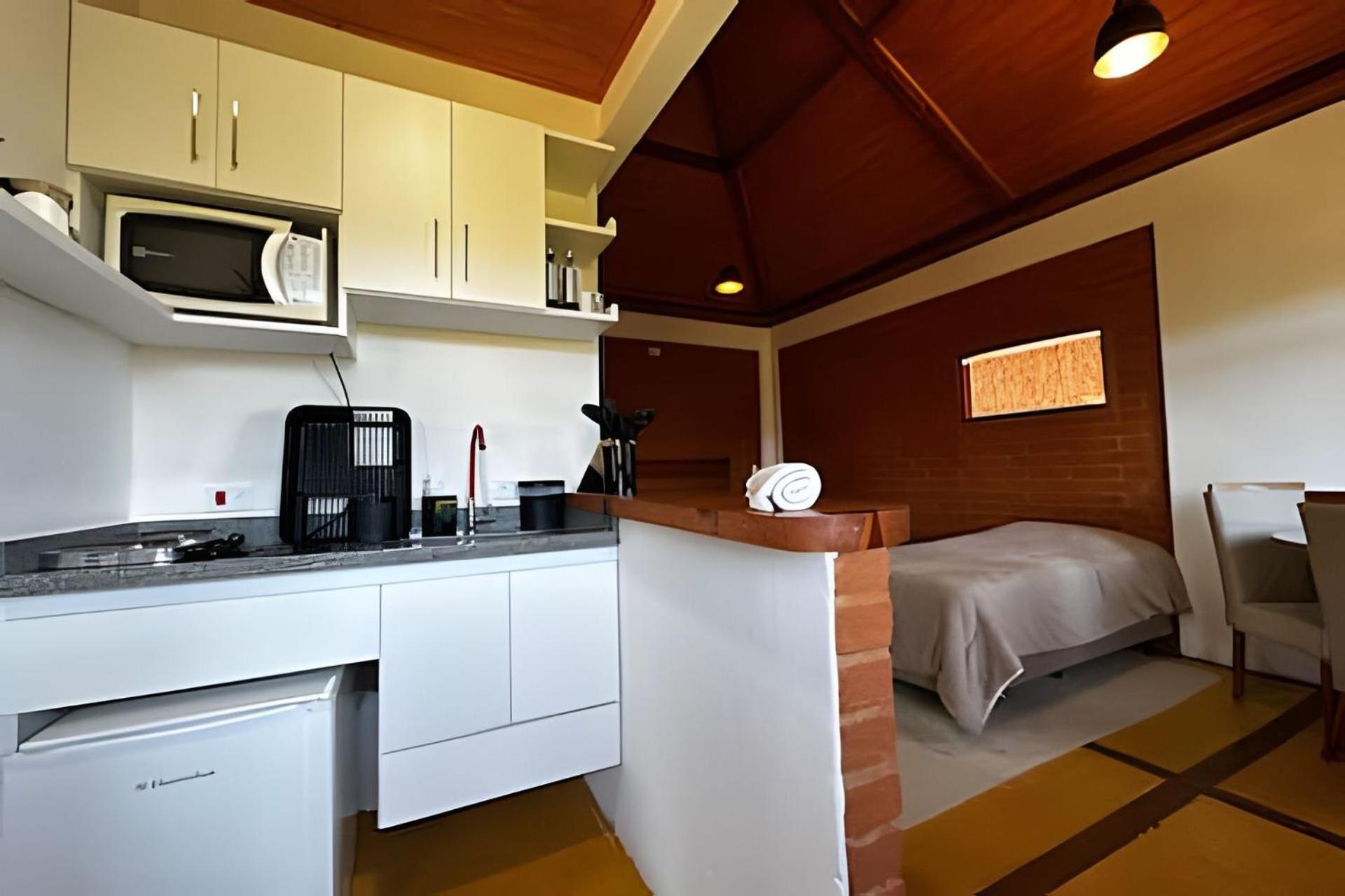 Suites Saint Louis - Conforto Do Lado Do Centro Turistico Campos do Jordão Esterno foto
